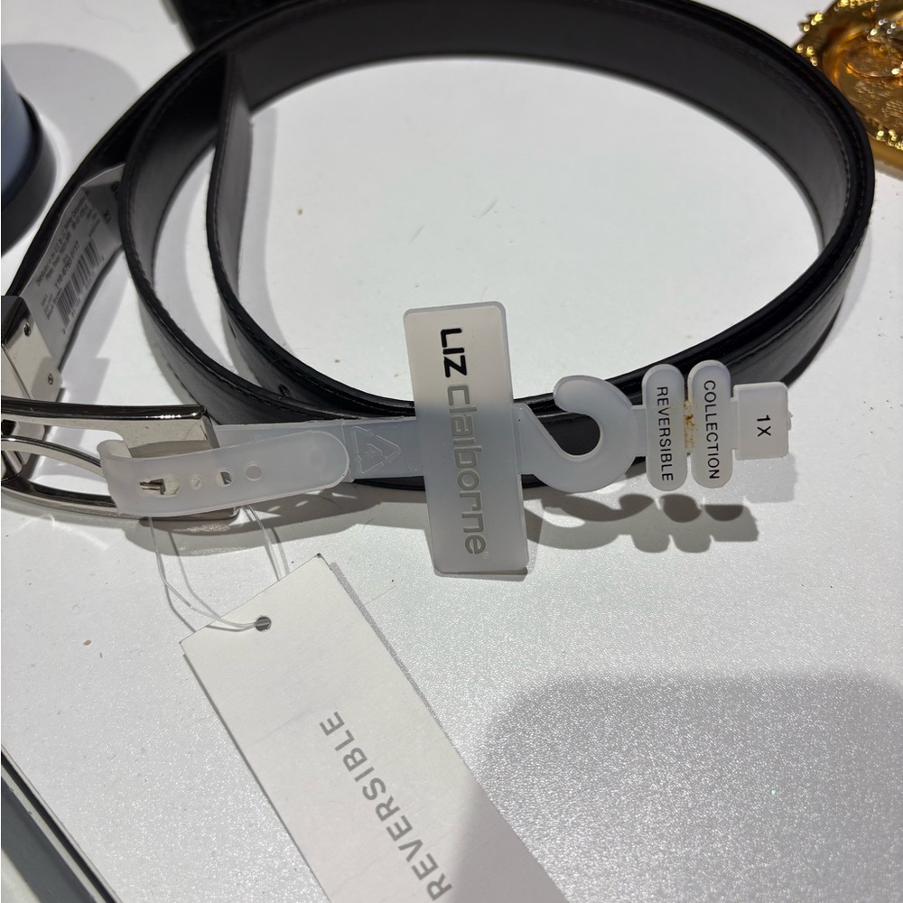 Liz Claiborne Black Reversible Men's Belt